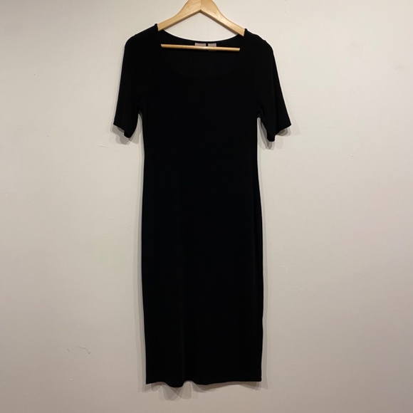 Chico's Traveleres Black Stretchy Short Sleeve Midi Dress Size Chics's 0 or US 4 - Picture 1 of 5